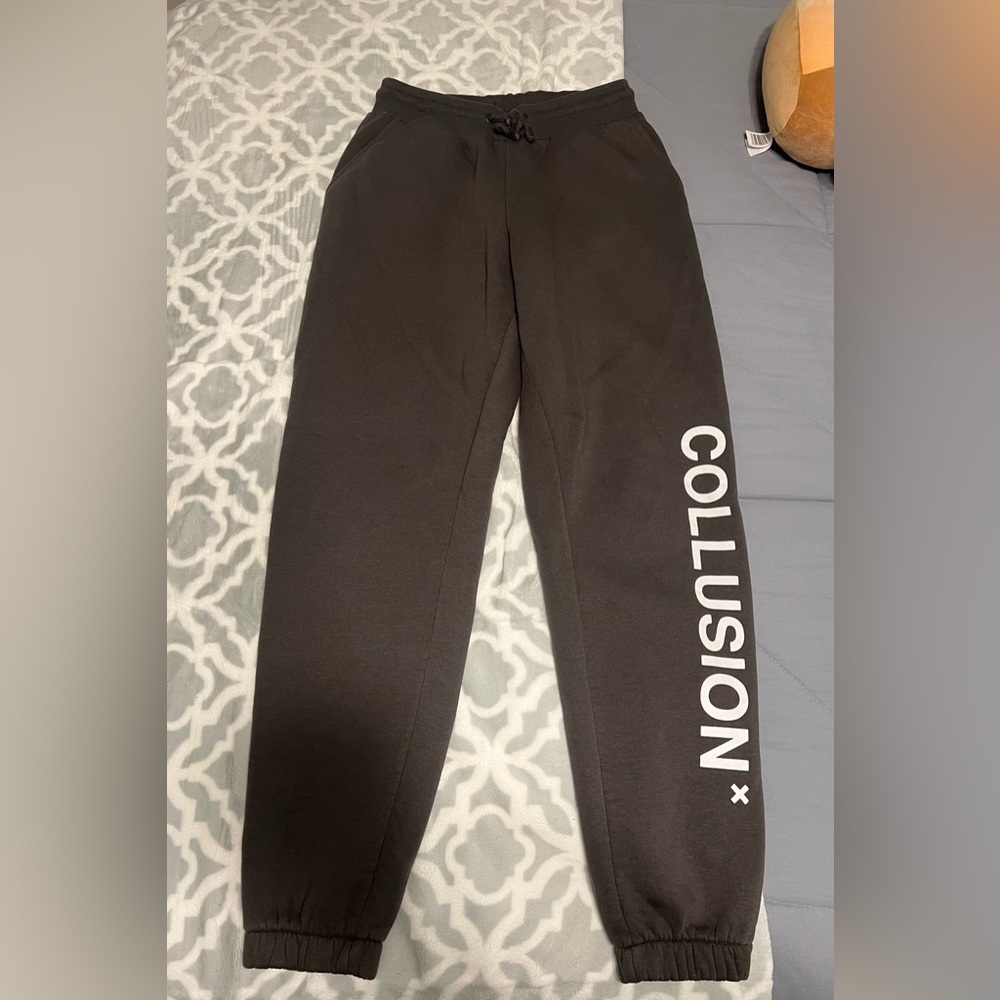 Women’s sweatpants, color dark grey, size small. Brand, Collusion.
